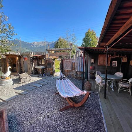 Crazy Lounge Bnb Aigle Exterior foto